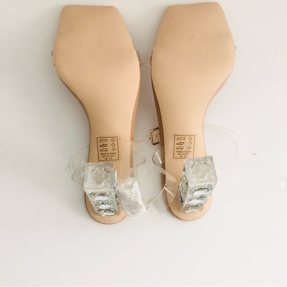 FASHION NOVA STAY SHINING NUDE HEEL (7.5) - Picture 4 of 9